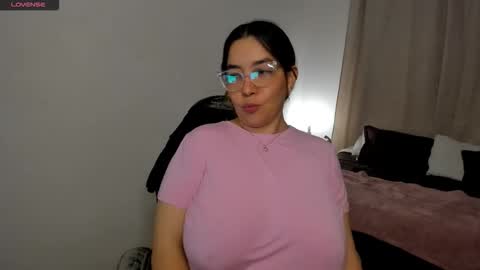 dulce brithany online show from 11.04.25