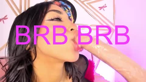 Snapshot of dulce_brown01 chatting on 10.08.25 Dulce online show from 10.08.25