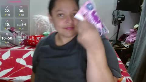 Snapshot of dulce_mmaria chatting on 05.11.26 dulce online show from 05.11.26