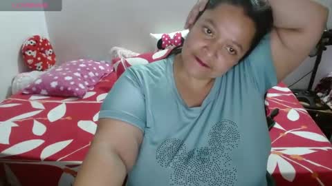 Snapshot of dulce_mmaria chatting on 05.14.26 dulce online show from 05.14.26