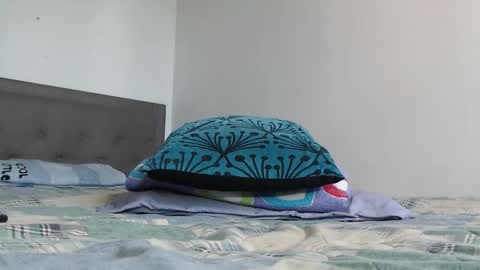 Snapshot of dulce_noir_ chatting on 11.05.25 Dulce Noir online show from 11.05.25