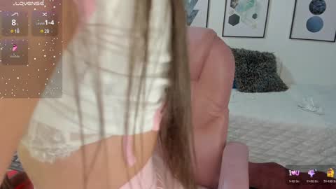 Snapshot of dulce_powl chatting on 01.21.25 Dulce online show from 01.21.25