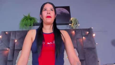 DULCE AURORA online show from 01.12.26