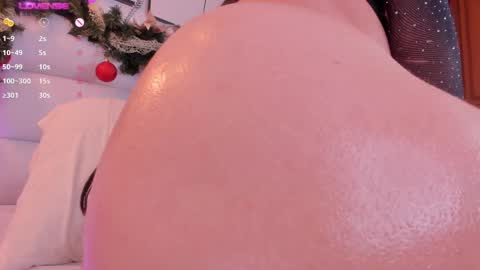 Snapshot of dulcepatersson chatting on 01.12.25 DULCE online show from 01.12.25