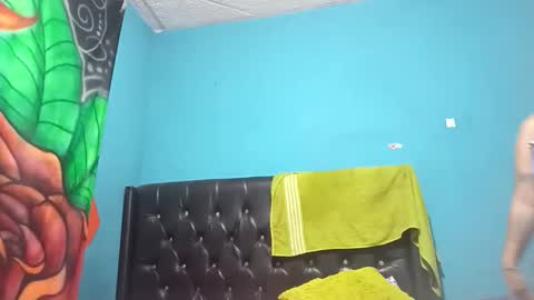 Snapshot of dulcesdemaria chatting on 03.26.26 dulcesdemaria online show from 03.26.26