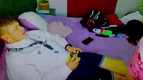 Snapshot of dulcetentacion__ chatting on 10.25.25 Juliana and online show from 10.25.25