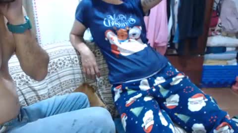 Snapshot of dulcetentations chatting on 11.15.25 shany y alan online show from 11.15.25