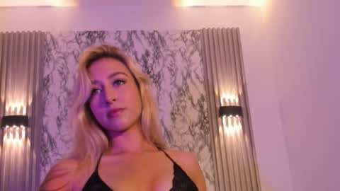 dulcinea 2 online show from 10.15.25