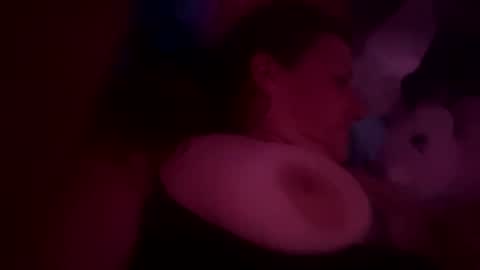 dumbgirl5150 online show from 03.11.25