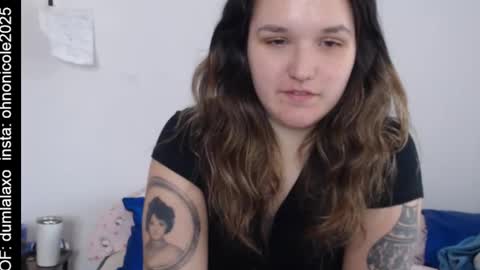Snapshot of dumlala chatting on 02.21.26 the only advantage you have over me is that u can kiss my ass and i cant online show from 02.21.26
