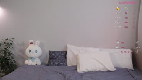 Snapshot of duomoon chatting on 02.06.25 SashaAlex online show from 02.06.25