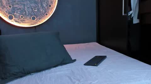 duran_dhikol1 online show from 01.15.26