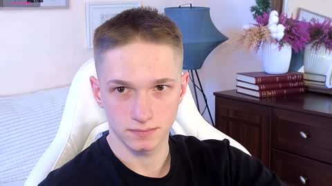 Dustyn online show from 01.15.25