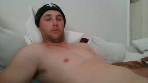 Snapshot of dustyroy09 chatting on 02.11.25 dustyroy09 online show from 02.11.25