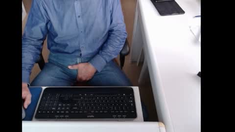 Snapshot of dutchpornking2 chatting on 10.04.25 dutchpornking2 online show from 10.04.25