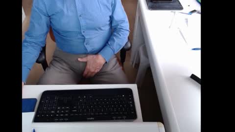 Snapshot of dutchpornking2 chatting on 12.04.25 dutchpornking2 online show from 12.04.25