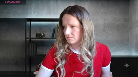 Dutch Victoria online show from 07.25.26