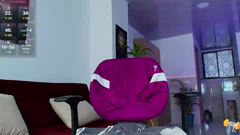 Snapshot of dwayne_brown chatting on 05.20.26 dwayne_brown online show from 05.20.26