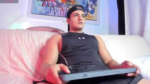 dwayne_esteven10 online show from 02.06.26