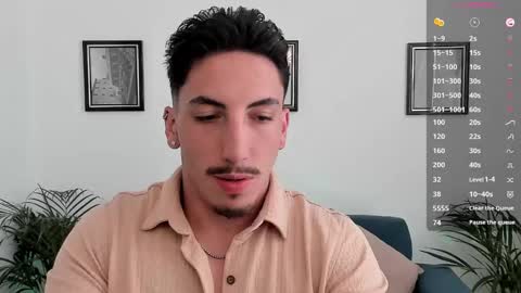 Bryan model independient online show from 03.12.25