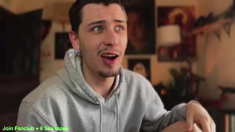 Snapshot of dylandaniel69 chatting on 02.13.25 Dylan Daniel 7.8 online show from 02.13.25