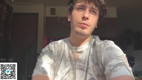 Snapshot of dylandaniel69 chatting on 11.17.25 Dylan Daniel 7.8 online show from 11.17.25