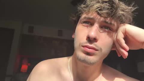 Snapshot of dylandaniel69 chatting on 11.18.25 Dylan Daniel 7.8 online show from 11.18.25