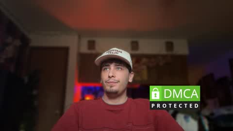 Snapshot of dylandaniel69 chatting on 12.19.25 Dylan Daniel 7.8 online show from 12.19.25