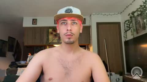 Snapshot of dylandaniel69 chatting on 07.20.26 Dylan Daniel 7.8 online show from 07.20.26