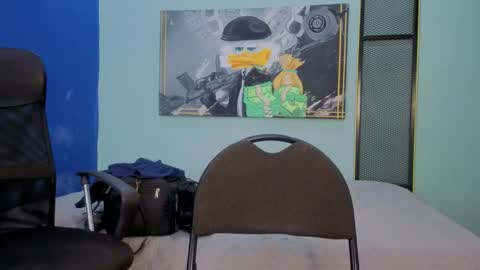 Snapshot of dylanguss chatting on 11.26.25 dylanguss online show from 11.26.25