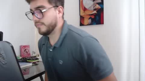 Snapshot of dylanhot10 chatting on 12.12.24 dylanhot10 online show from 12.12.24