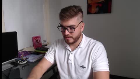 Snapshot of dylanhot10 chatting on 12.24.24 dylanhot10 online show from 12.24.24