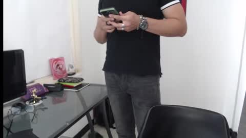 Snapshot of dylanhot10 chatting on 12.27.24 dylanhot10 online show from 12.27.24