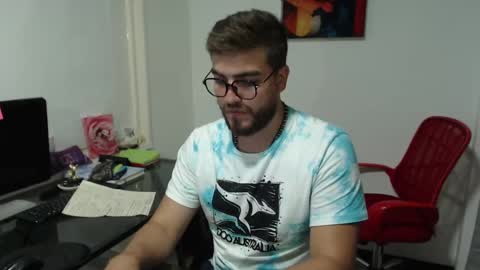 Snapshot of dylanhot10 chatting on 01.24.25 dylanhot10 online show from 01.24.25