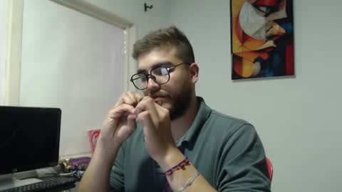 Snapshot of dylanhot10 chatting on 02.14.25 dylanhot10 online show from 02.14.25