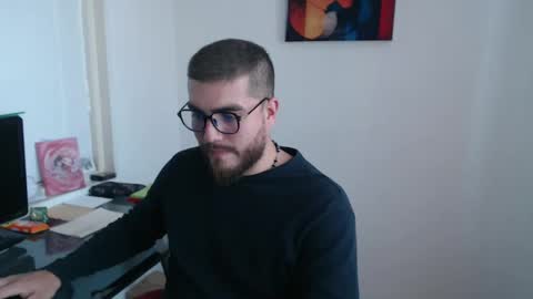 Snapshot of dylanhot10 chatting on 09.22.25 dylanhot10 online show from 09.22.25