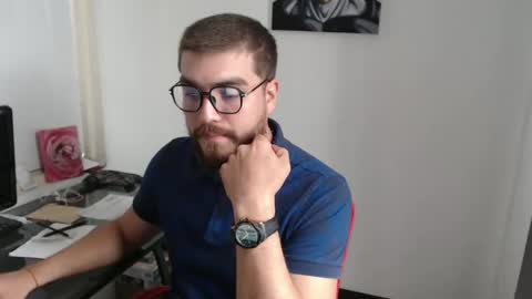 Snapshot of dylanhot10 chatting on 12.05.25 dylanhot10 online show from 12.05.25