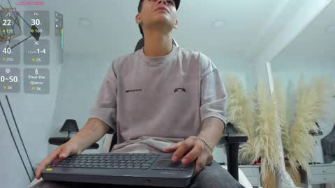 dylanroyce_ online show from 05.21.26