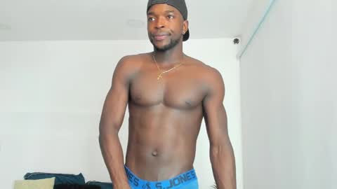 Snapshot of dylantaylor_1 chatting on 02.03.25 Dylan Taylor online show from 02.03.25