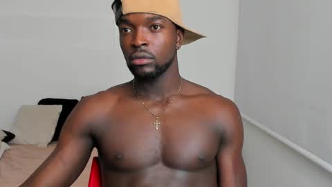 Snapshot of dylantaylor_1 chatting on 03.02.25 Dylan Taylor online show from 03.02.25