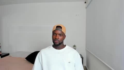 Snapshot of dylantaylor_1 chatting on 03.03.25 Dylan Taylor online show from 03.03.25