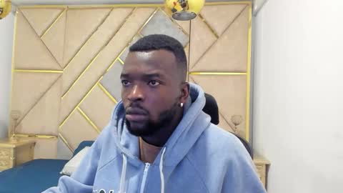 Snapshot of dylantaylor_1 chatting on 10.20.25 Dylan Taylor online show from 10.20.25