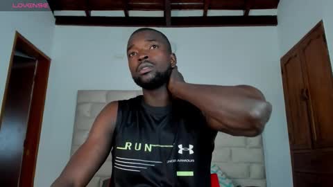 Snapshot of dylantaylor_1 chatting on 11.09.25 Dylan Taylor online show from 11.09.25