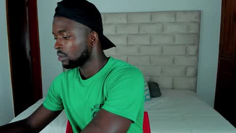 Snapshot of dylantaylor_1 chatting on 11.10.25 Dylan Taylor online show from 11.10.25