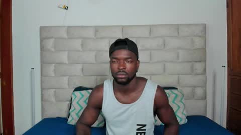 Snapshot of dylantaylor_1 chatting on 12.04.25 Dylan Taylor online show from 12.04.25