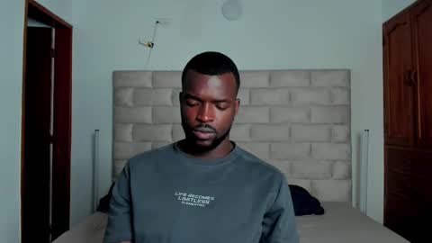 Snapshot of dylantaylor_1 chatting on 12.05.25 Dylan Taylor online show from 12.05.25