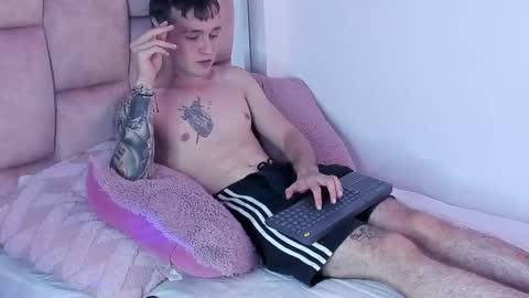 Snapshot of dylanwhite23 chatting on 03.06.25 ---DYLAN--- online show from 03.06.25