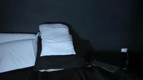 Snapshot of dylanwhite23 chatting on 11.11.25 ---DYLAN--- online show from 11.11.25