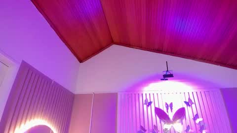 Juana online show from 11.12.25