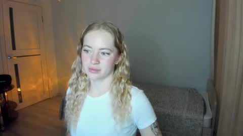 fansly - yourbestbaby online show from 04.05.26